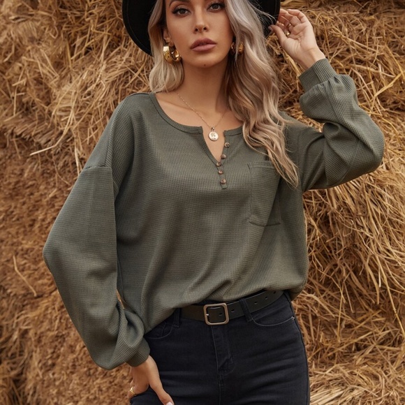 Fall button detail pocket waffle long sleeve top - Picture 7 of 11